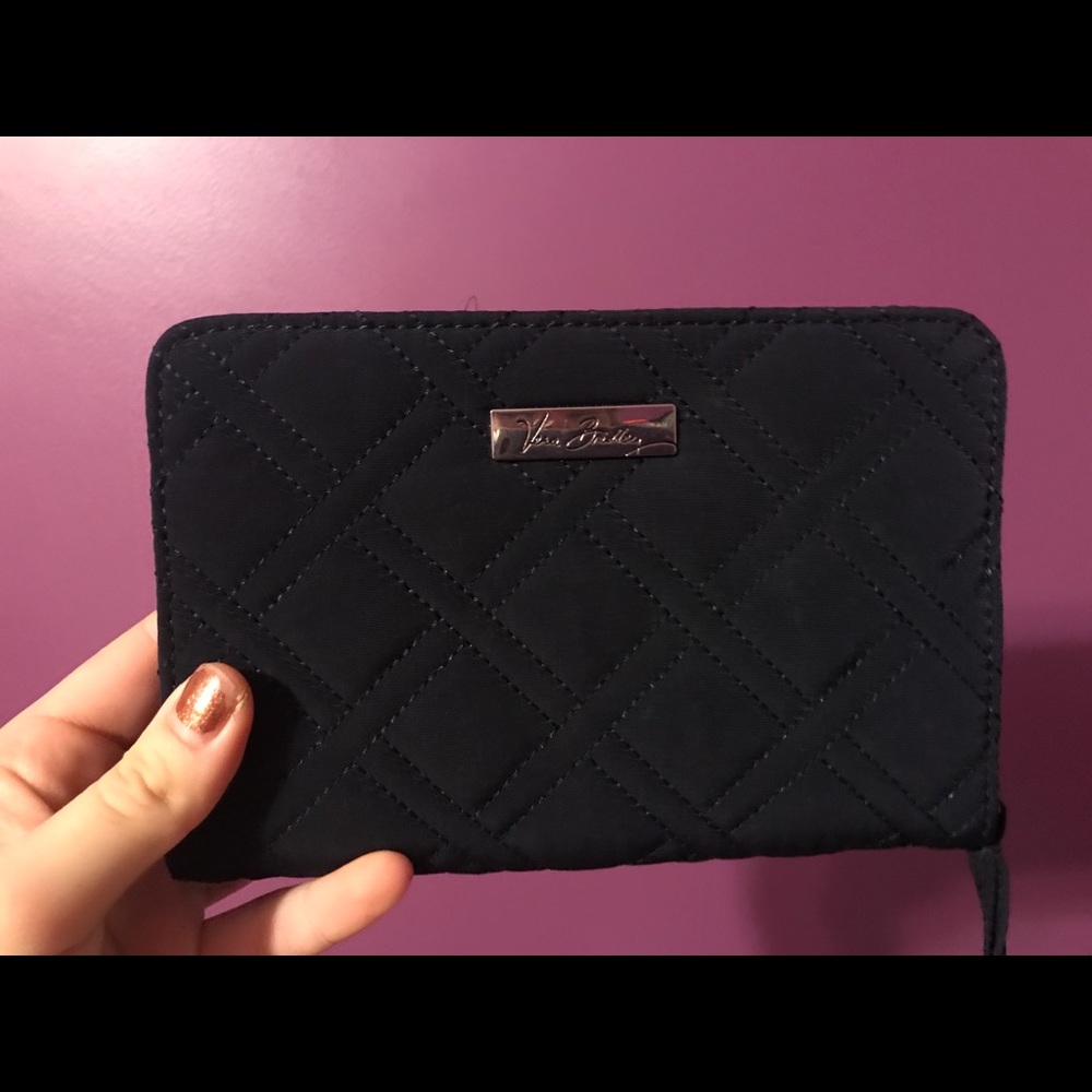 Vera Bradley Wristlet (Navy)